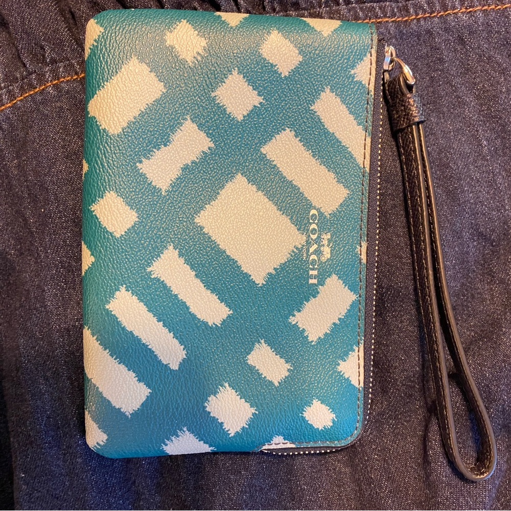 Coach Blue and Cream Wristlet